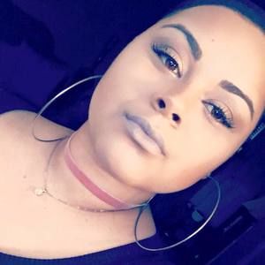 Meet your Posher, Destini